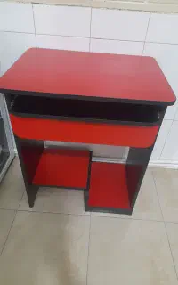 میز کامپیوتر
