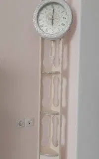 ساعت ایستاده و کنجی