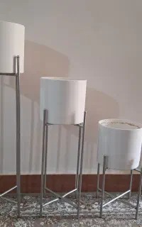 گلدان پلیمری با استند