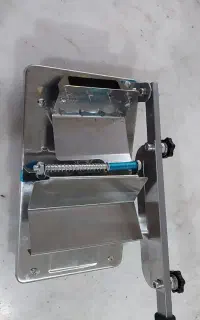 کالباس بر دستی