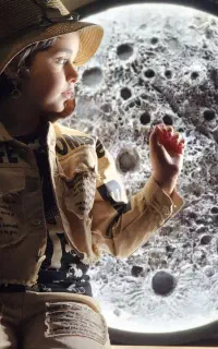 تابلو ماه با نور مخفی