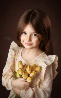 آتلیه تخصصی نوزاد،کودک،بارداری و خانوادگی‌مژگان