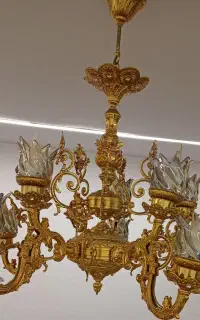 لوستر برنز مدل سلطنتی