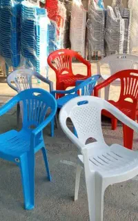 صندلی پلاستیک  دسته دار