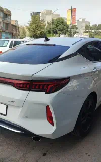 فروش خودروی j7