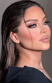 خدمات میکاپ و مژه