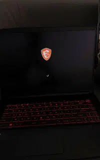 لپتاپ گیمینگ msi