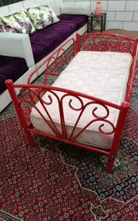 تخت کودک در اندازه طول 135 عرض 80