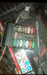 خدمات الکتریکی و باطریسازی