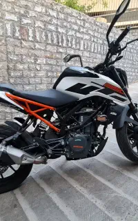 کی تی ام دوکی 250 کارکرد2500