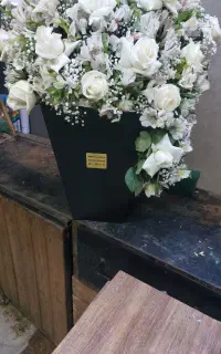 همکار گلفروشی