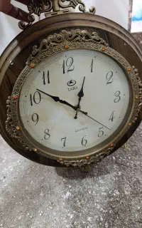 ساعت دیواری