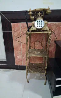 میزو تلفن برنز اصل قدیمی بسیار سنگین و شیک