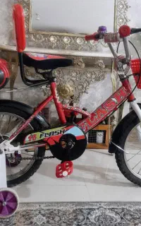 دو عدد دوچرخه ۱۶ در حد اکبند