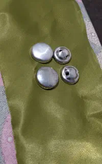 پوکه دکمه سایز 18