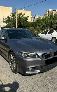 بی ام و ۵۲۸