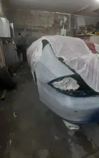 کارگر نقاشی ماشین