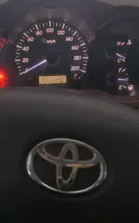 تعمیرات تویوتا هایلوکس لندکروز کمری کرولا لوین v4