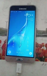 گوشی سامسونگ جی 3