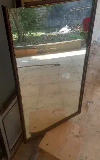 آینه گلدان با گل رز