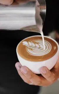 آموزش باریستا(بار گرم )و بارتندر (بار سرد)