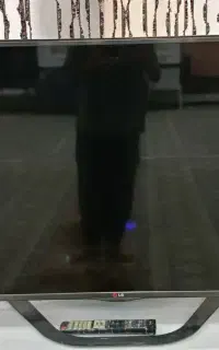 یک عدد تلویزون مارک الجی اصل کره