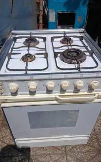 گاز سینجر ۴ شعله دارای فر +جوجه گردان + گرم کن غذا