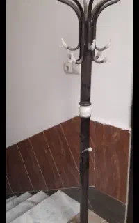 چوب لباسی ایستاده