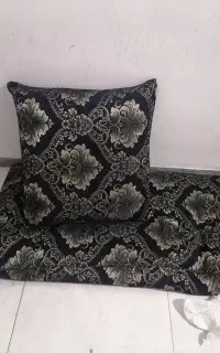 6عددپشتی پنبه ای درجه یک و 2تا کناره.