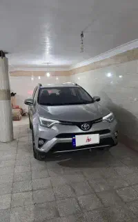 تویوتا راو4 فول