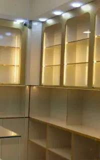 فروش دکور  سالن زیبایی و مغازه