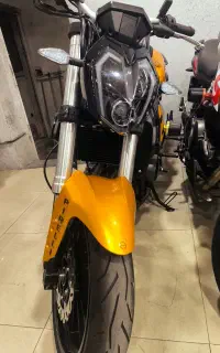 بنلی ۳۰۰ دوسیلندر ۱۴۰۳ / کارکرد ۱۰۰۰