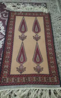 قالیچه دست بافت