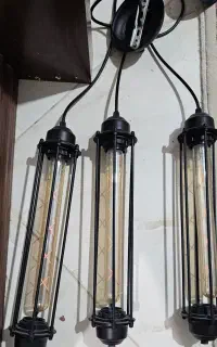 لوستر مدرن دارای لامپ ادیسونی اشپزخانه