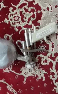 پیستوله رنگ در حدنو