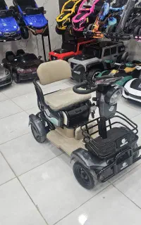 موتور برقی چهار چرخ