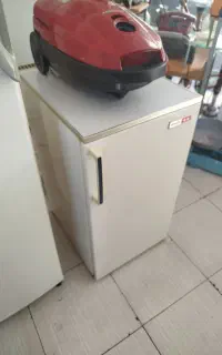 یخجال فریزر ۶ فوت هتلی بوش Bosch آلمانی درحدصفر
