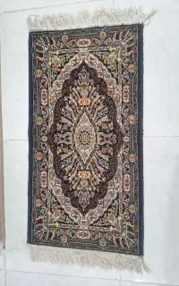 پادری از جنس فرش ضخیم بدون پارگی