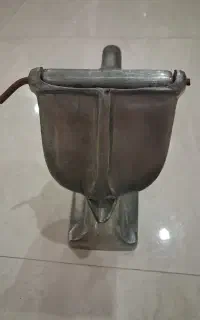اب انار گیری سالم قدیمی