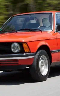 بی ام و ۳۲۰ e21