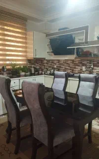 میز نهار خوری ۴ نفره