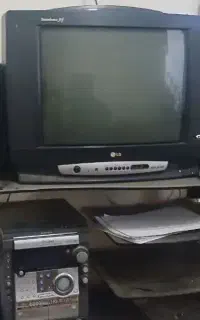 تلویزیون ۲۱ اینچ