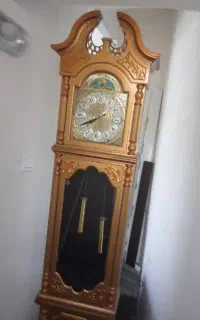 ساعت ایستاده