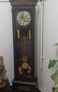 ساعت ایستاده