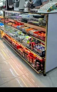 فروشندخانم وشاگردبرای هایپرمارکت مرکزشهرنیازمندیم