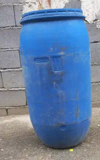 بشکه ۱۲۰ لیتری ۲۲۰ لیتری