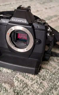 فروش دوربین عکاسی حرفه ای المپوس om-d