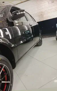 خدمات بازسازی و زیبا سازی خودرو.