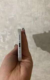 ایفون ۱۶ نرمال