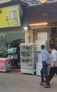 فروش۴ مغازه و ملک مسکونی بر اصلی خیابان امام خمینی
